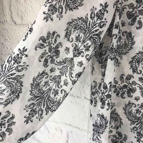 Iz Byer Chiffon Blouse - Picture 3 of 5